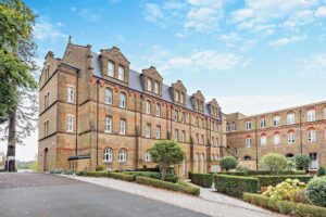 Holborn Close, London