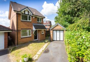 Rowberrow Close, Preston